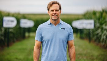  El heredero de Stine vino al país y dijo que "el productor argentino está ante una gran oportunidad": la visión de la empresa que está en el 50% de la soja del mundo