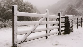 Temporal, neve e frio intenso marcam a quinta-feira pelo Brasil