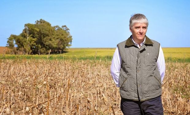 Con respecto a la reposición de nutrientes, el productor explica que analiza la evolución de cada lote y con fertilizaciones de reposición busca mantener los contenidos de nutrientes de los suelos.