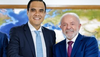 Novo ministro toma posse e União Brasil volta à base de Lula