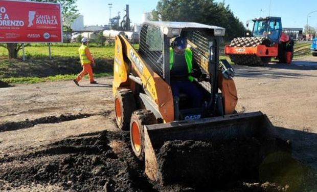 Con respecto a la obra iniciada, Bonfatti señaló: "Esperamos que para la próxima cosecha tengamos el 80 por ciento terminado".