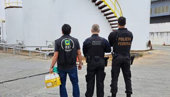 Operação da PF fiscaliza empresas do setor sucroalcooleiro por suspeita de uso de metanol