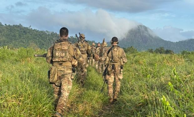 Polícia Federal faz operação no sul da Bahia após conflitos entre produtores e indígenas