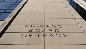 CBOT opera mixto de cara al informe del USDA