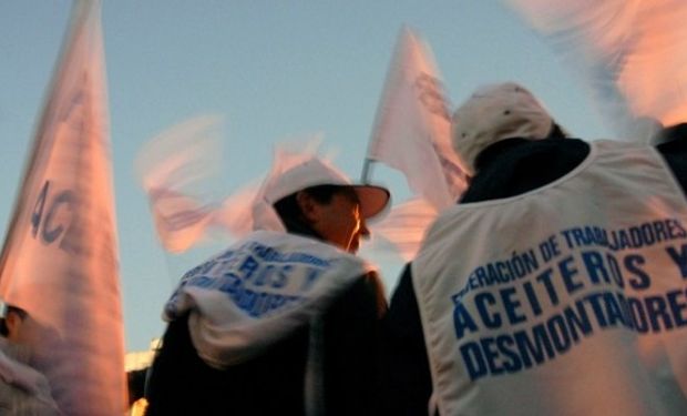 Decidieron ir  a la huelga nacional hoy y movilizarse a la Plaza de Mayo.