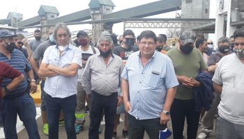 “Estamos solicitando que detengan la huelga": se extiende la paralización de las exportaciones agroindustriales