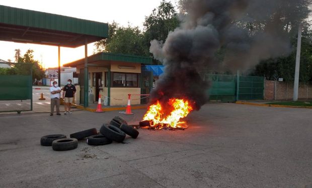 Se agrava el conflicto y los gremios destacan un alto acatamiento en todos los puertos del país