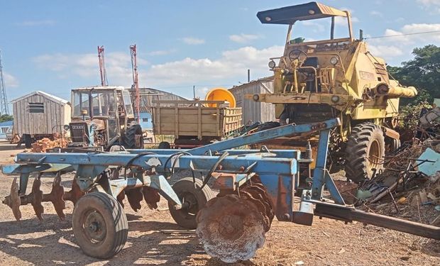 Equipamentos indicam reimplantação de lavouras de soja em lotes reconcentrados. (Foto - Incra/RS)