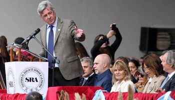 Pino renovó la presidencia de la Sociedad Rural y se dio un hecho histórico en la elección