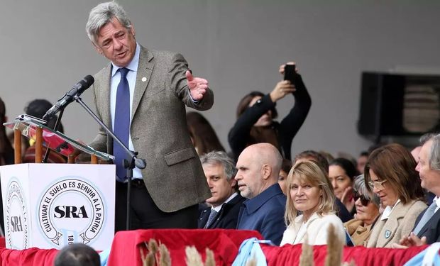 Pino renovó la presidencia de la Sociedad Rural y se dio un hecho histórico en la elección