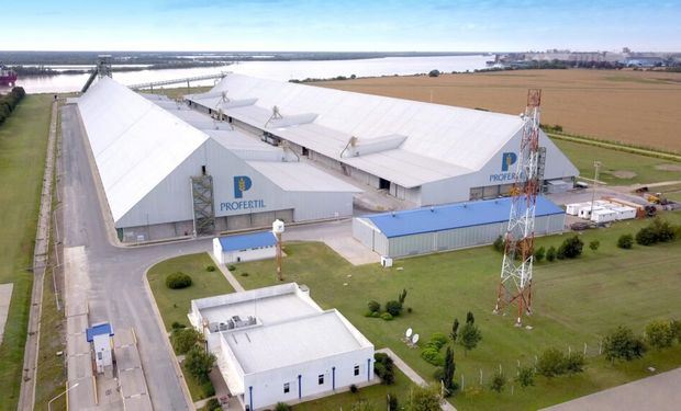 Hito: Adecoagro y Tether buscan quedarse con el mayor productor de urea granular de Sudamérica