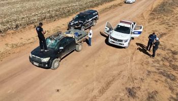 Avião agrícola bate em caminhonete durante decolagem e mata trabalhador em fazenda de MT