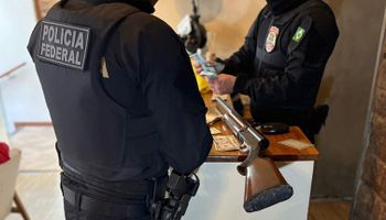 PF faz megaoperação contra contrabando bilionário de grãos