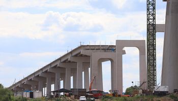 Ponte da Rota Bioceânica inova e usa concreto com gelo para enfrentar calor extremo