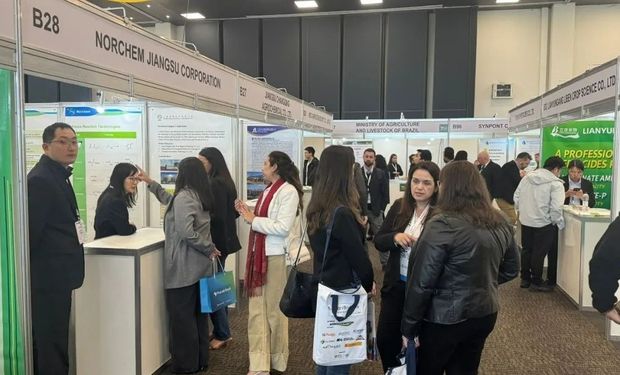 Promovido pela AllierBrasil, consultoria especializada no registro de pesticidas, em parceria com a CCPIT Chem, da China, o encontro deve reunir mais de 1.000 visitantes e expositores.