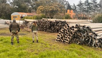 Un millonario robo en un campo de Balcarce: se llevaron nueve equipos de riego y casi 900 caños