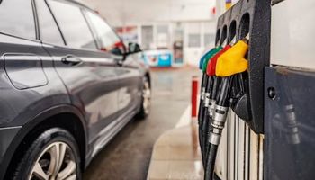 Brasil aumenta la mezcla obligatoria de etanol en la nafta al 32% y busca reducir importaciones de combustible