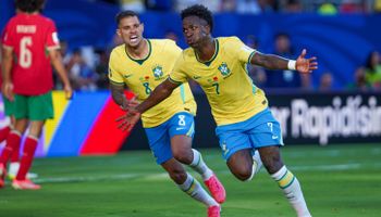 Brasil pode jogar às 14h se avançar na Copa