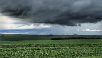 Frente fria derruba temperaturas e deixa SP em alerta
