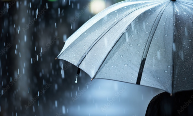 Frente fria muda o tempo: tempestades voltam ao Sul e chuva continua no Nordeste