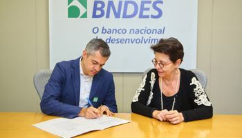 Heineken destina R$ 5 milhões ao Floresta Viva e se torna primeira empresa privada do programa