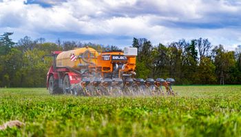Europa elige tecnología argentina: la fábrica polaca que ahora equipa sembradoras con Plantium