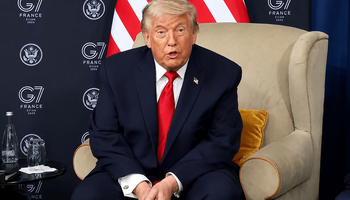 Trump chama Brasil de "politicamente difícil"; Lula reage