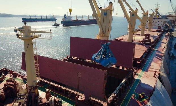 Porto de Paranaguá é a principal porta de entrada dos fertilizantes importados. (Foto - Portos do Paraná)