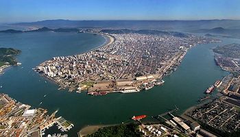 Porto de Santos amplia participação e tem recorde de movimentação de cargas em 2024