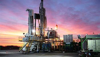 Por pedido de las petroleras, el Gobierno analiza autorizar la importación de crudo