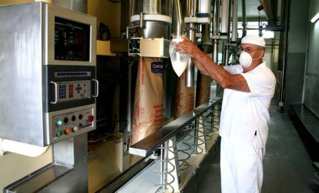 Suba de 12,1% para la leche en polvo entera y de 11,7% para la leche en polvo descremada en el primer remate mensual de la láctea neocelandesa Fonterra.