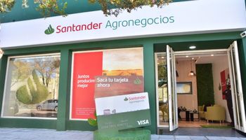 Santander abrió su primera Oficina Comercial 100% de Agronegocios
