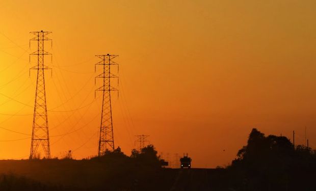 Clima no Brasil: quarta-feira terá extremos, chuvas moderadas e calor intenso de 40°C