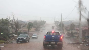 Chuva avança pelo Centro-Sul e aumenta risco de temporais nesta sexta