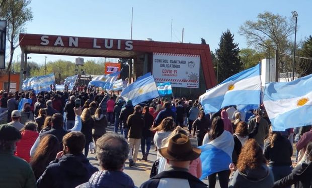 San Luis: productores piden test rápido para el ingreso y el Gobierno responde que "eso no está aceptado”