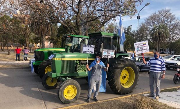 12-O: productores de todo el país se sumaron al masivo banderazo en contra del Gobierno