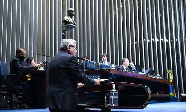 Medida beneficia cerca de 200 mil propriedades rurais. (Foto: Agência Senado)