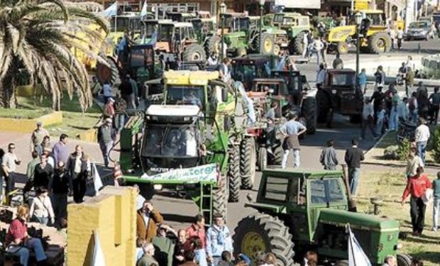 Productores agropecuarios de Córdoba, Santa Fe, Buenos Aires, La Pampa, Mendoza, Chaco, Formosa y Salta se movilizarán mañana.