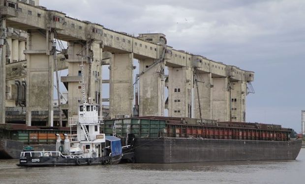 La Mesa de Entidades Productivas resalta la importancia de concretar inversiones en el Puerto de Santa Fe.