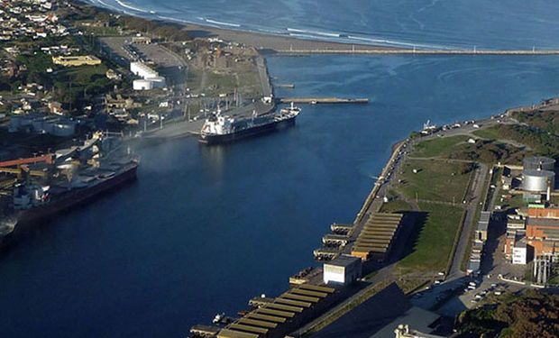 Con infraestructura, se afianza puerto Quequén.