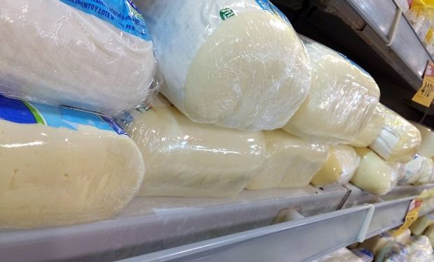 Prohibieron la venta y el consumo de una conocida marca de queso cremoso