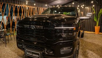 Nova Ram 3500 Laramie Night Edition é destaque no 48º Campeonato Nacional da ABQM
