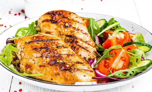 Los 8 beneficios que aporta el consumo de pollo: se presenta como un aliado para el ejercicio físico