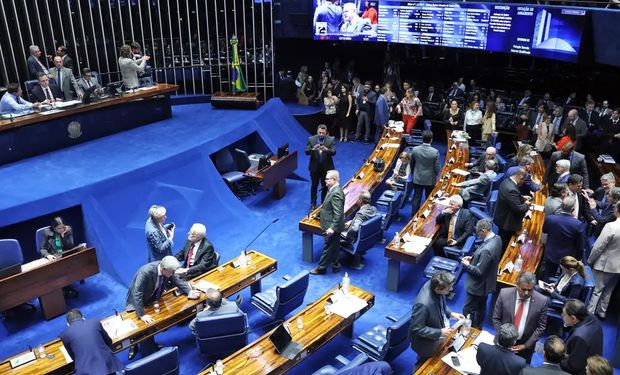 Armas e munições não pagarão tributo adicional criado para desestimular produtos e serviços nocivos. (Foto - Antônio Cruz/Ag. Brasil)