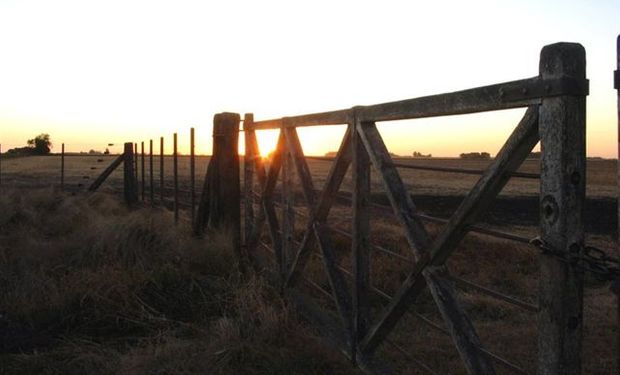 Río Negro: movilización logró suspender el remate a un pequeño productor.