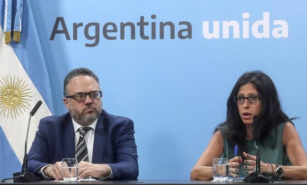 El Gobierno analiza una suba de retenciones