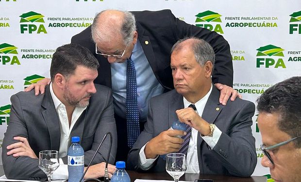 Compromisso foi anunciado durante a primeira reunião-almoço da bancada, realizada nesta terça-feira (11). (Foto - FPA)