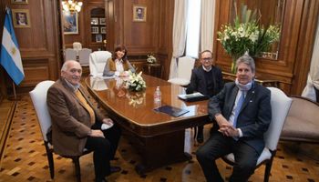 Cristina felicitó al Consejo Agroindustrial Argentino, que ahora va por el proyecto de Ley para potenciar al sector