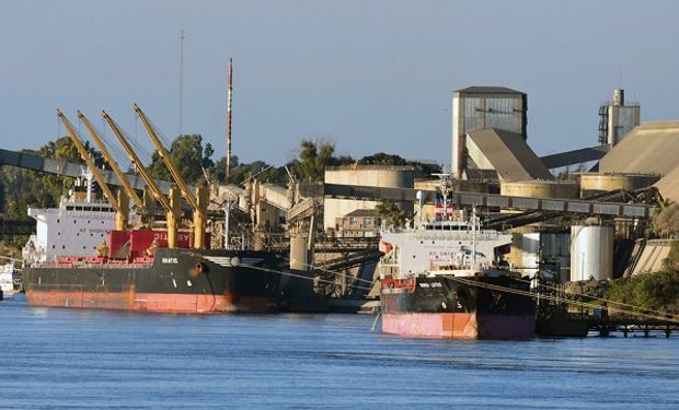 Timbúes: cierran los puertos y prohíben el ingreso de camiones