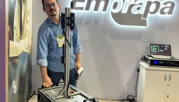 Robô da Embrapa percorre pomares, identifica frutos e prevê safra